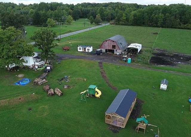 Property at 8043 Madison Rd, Thompson, OH 44086, 4 beds, 2 baths