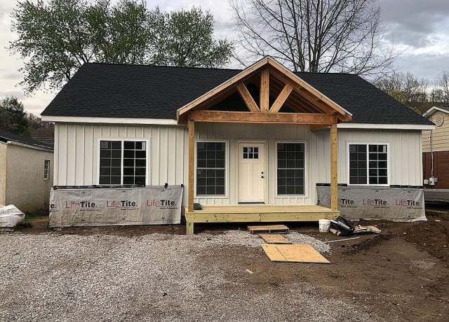Property at 5210 Virginia Ave SE, Charleston, WV 25304, 3 beds, 2 baths