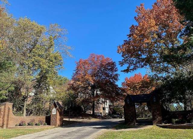 Property at 128 Shadow Ridge Dr, Pittsburgh, PA 15238
