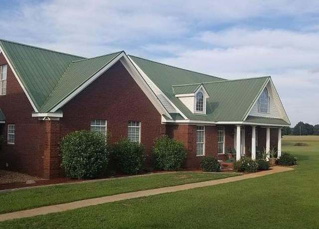 Property at 2230 County Road 16, Headland, AL 36345, 4 beds, 3.5 baths