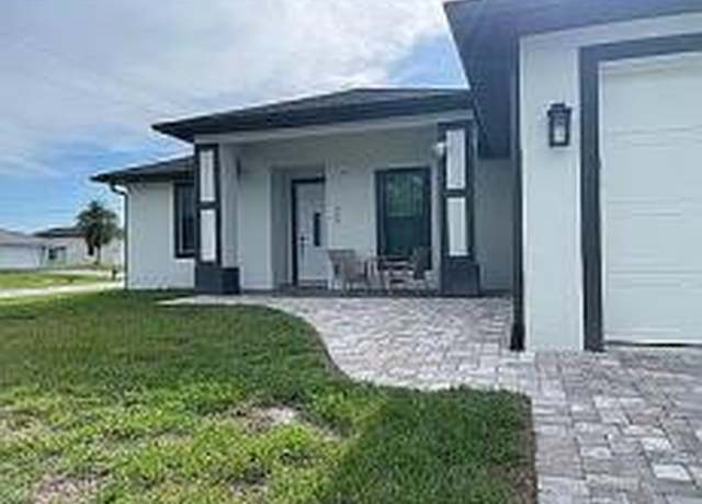Property at 7257 Bargello St, Englewood, FL 34224, 3 beds, 2 baths