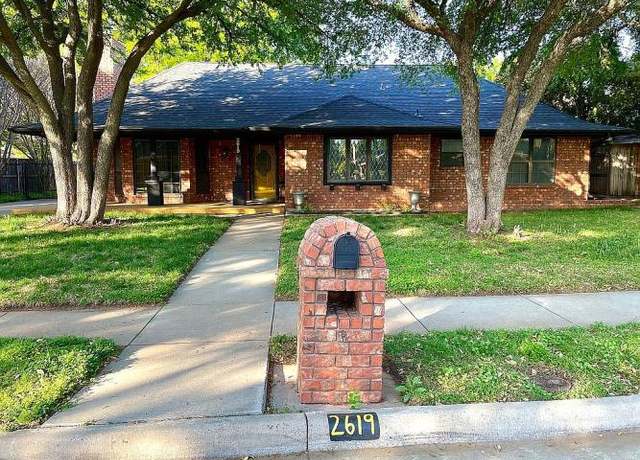 Property at 2619 San Simeon Dr, Wichita Falls, TX 76308, 3 beds, 2 baths
