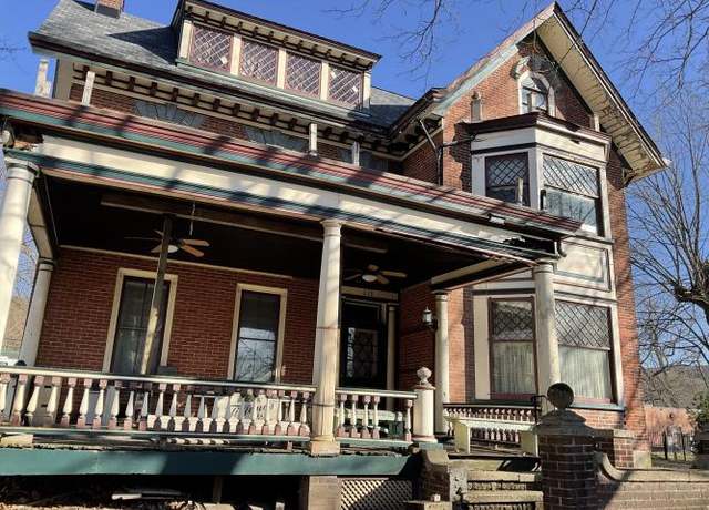 Property at 218 Center St, Jim Thorpe, PA 18229, 7 beds, 3 baths