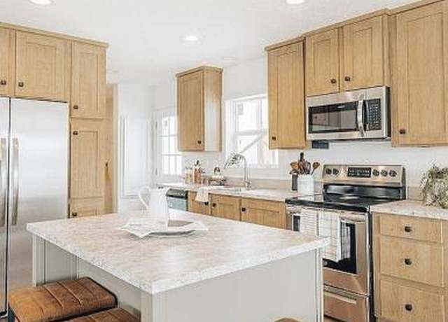 Property at 1971 Birch St, Sheridan, WY 82801, 3 beds, 2 baths