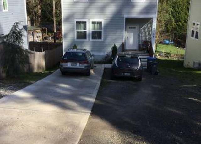 Property at 18768 1st Ave NE, Suquamish, WA 98392, 3 beds, 2.5 baths