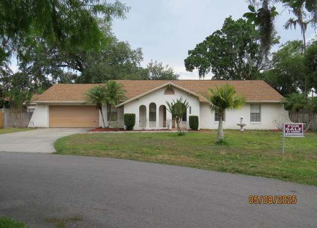 Property at 4300 Oak Ct, Saint Cloud, FL 34769, 3 beds, 2 baths