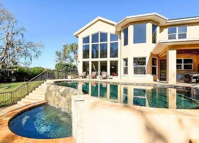 Property at 1982 Bel Air Star Pkwy, Sarasota, FL 34240, 5 beds, 5.5 baths