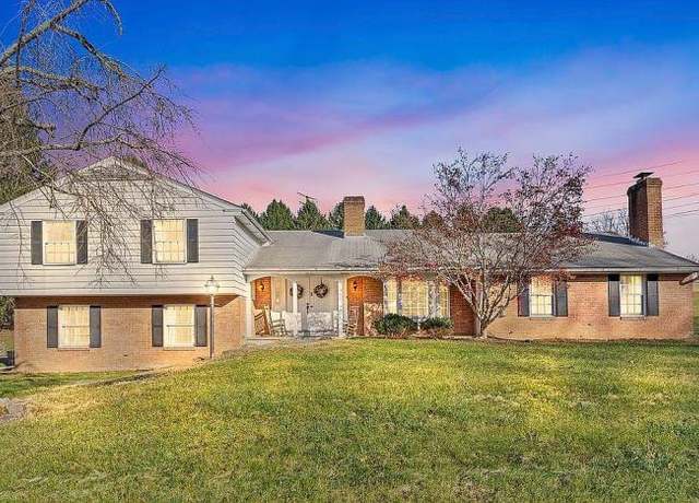 Property at 6032 Indian Trail Rd, Northampton, PA 18067, 4 beds, 2.5 baths