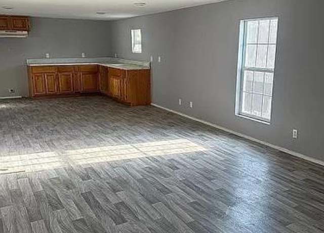 Property at 170 Bliss Cir #15, Brackettville, TX 78832, 3 beds, 1.5 baths