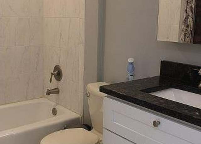 Property at 2N237 Pleasant Ave, Glen Ellyn, IL 60137, 4 beds, 3 baths