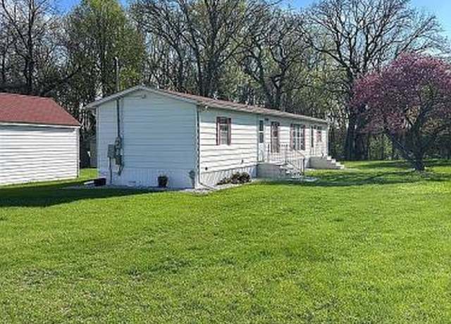 Property at 518 Main St, Cambridge, IA 50046, 2 beds, 2 baths