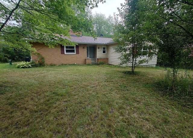 Property at 4426 Industry Rd, Ravenna, OH 44266, 3 beds, 2 baths