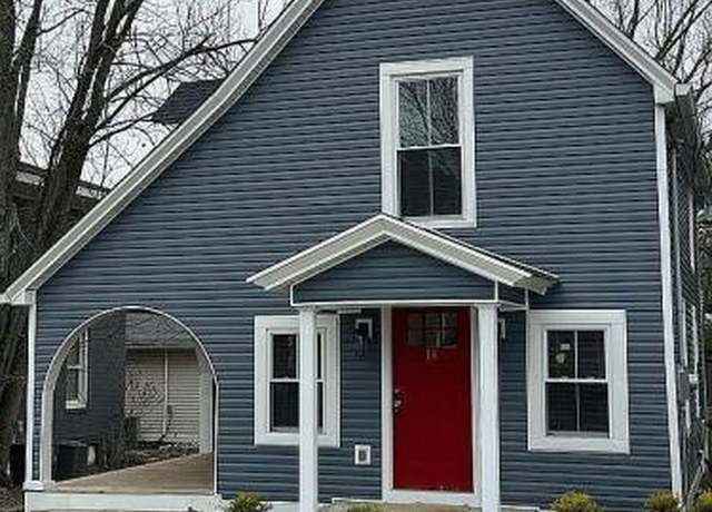 Property at 14 Calloway St, Winchester, KY 40391, 3 beds, 2.5 baths