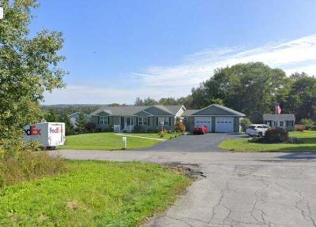 Property at 105 Kay Cir, New Hartford, NY 13413, 3 beds, 2 baths