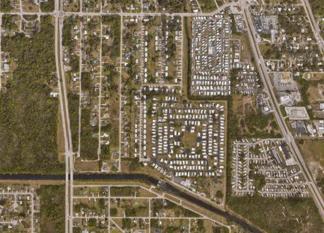 Property at 133 N Erie Dr, Fort Pierce, FL 34946, 2 beds, 2 baths
