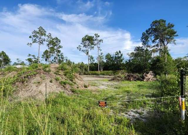 Property at 610 Hickory Bluff Dr, Panama City, FL 32409