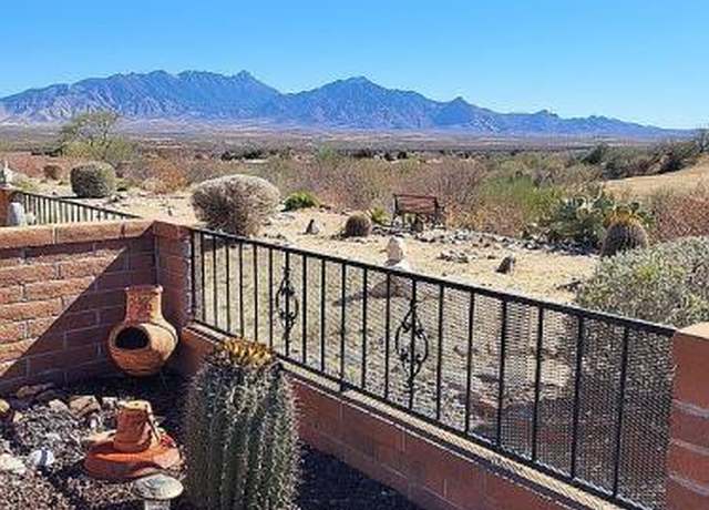 Property at 933 W Calle del Vencejo, Green Valley, AZ 85622, 2 beds, 2 baths