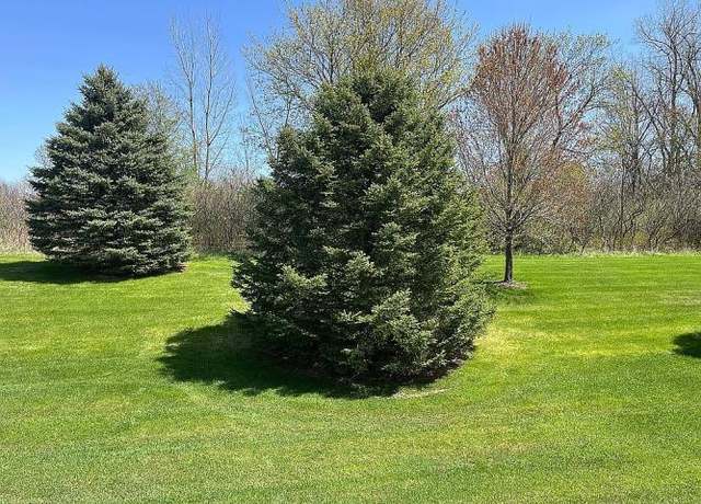 Property at 1013 Bluebell Ln, Davison, MI 48423, 3 beds, 2.5 baths