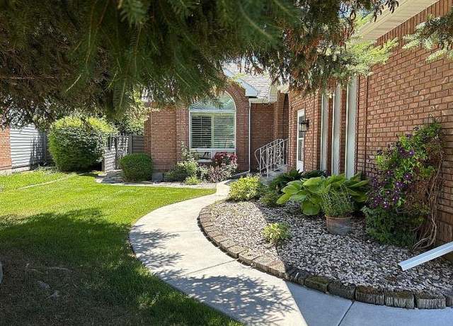 Property at 3453 Sun Cir, Idaho Falls, ID 83404, 5 beds, 3 baths