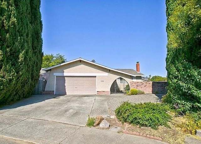Property at 2370 Whittier Pl, Fairfield, CA 94533, 4 beds, 2 baths