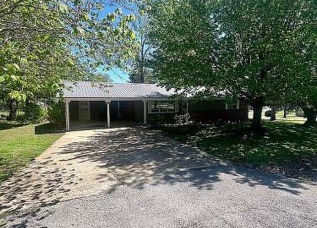 Property at 815 Broadmoor Dr, Mountain Home, AR 72653, 2 beds, 2 baths