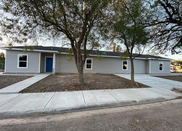 Property at 1954 E Ringgold St, Brownsville, TX 78520, 3 beds, 2 baths