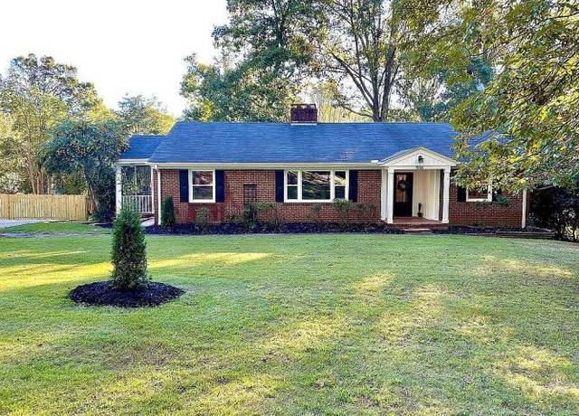 Property at 506 Parkview Dr, Spartanburg, SC 29302, 3 beds, 2 baths