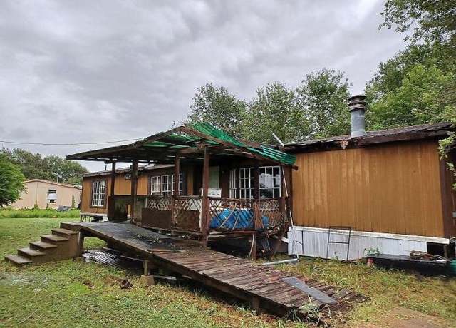 Property at 37 David St, Port Lavaca, TX 77979, 1 bed, 1 bath