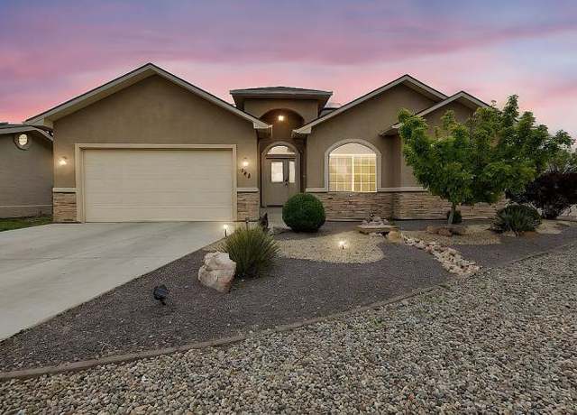 Property at 448 Donogal Dr, Grand Junction, CO 81504, 3 beds, 2 baths