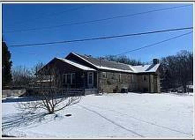 Property at 1616 Old State Road 60 W, Salem, IN 47167, 2 beds, 1.5 baths