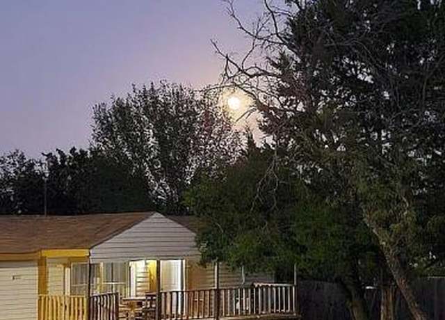 Property at 1009 Tina St, Cleburne, TX 76031, 3 beds, 2 baths