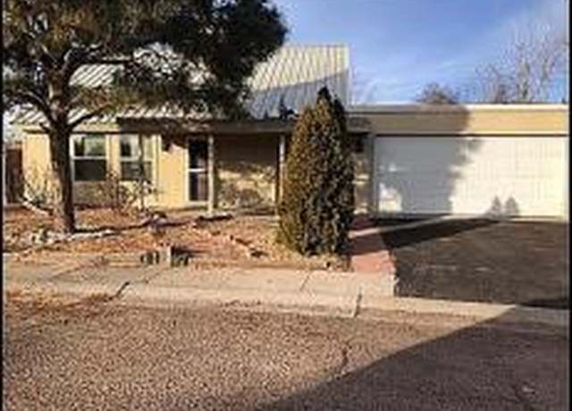 Property at 1080 Green Way, Santa Fe, NM 87507, 3 beds, 2 baths