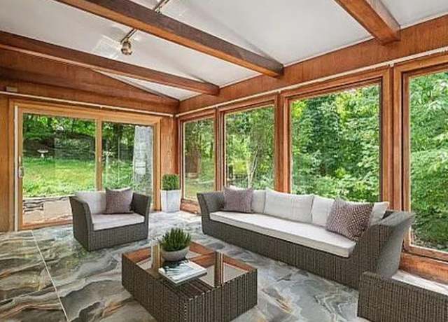 Property at 22 Westminster Dr, Yonkers, NY 10710, 4 beds, 3 baths