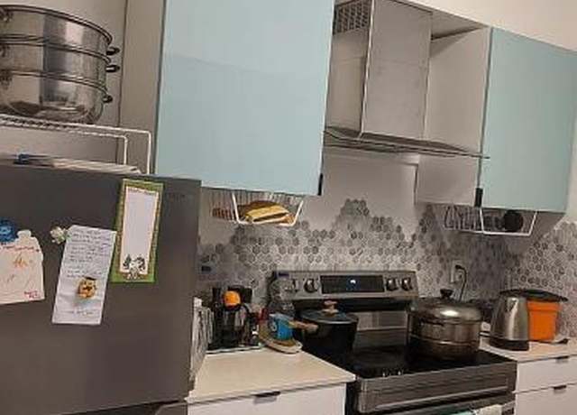 Property at 9809 Richmond Ave Unit D3, Houston, TX 77042, 2 beds, 1.5 baths