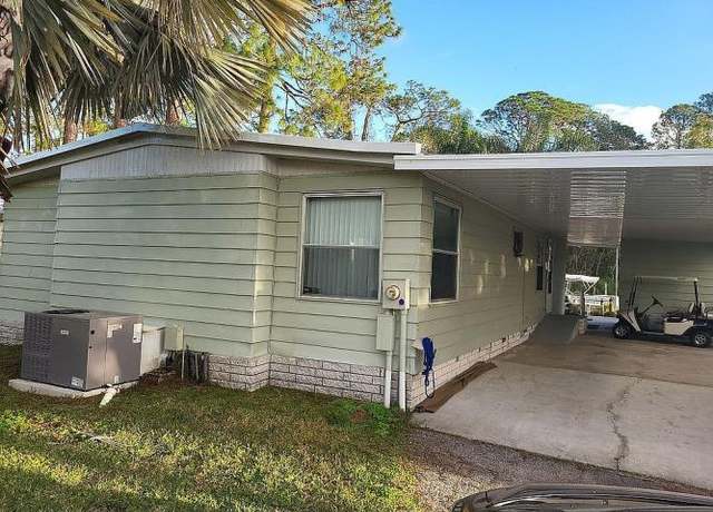 Property at 140 Pine Tree Dr, Leesburg, FL 34788, 2 beds, 2 baths