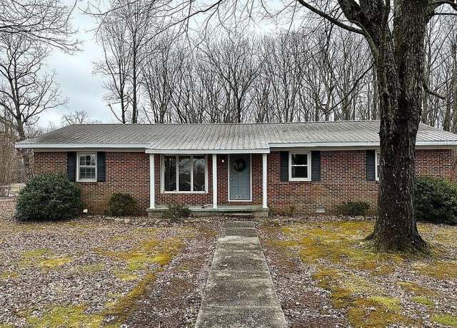 Property at 204 Trussell Rd, Monteagle, TN 37356, 3 beds, 1 bath