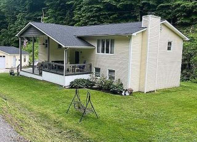 Property at 769 Coleman Br, East Point, KY 41216, 4 beds, 2 baths
