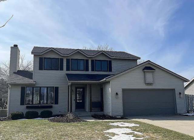 Property at 8691 Astro Dr, Jenison, MI 49428, 3 beds, 1.5 baths