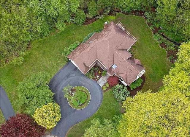 Property at 7 Canterbury Ln, Monroe, CT 06468, 4 beds, 3 baths