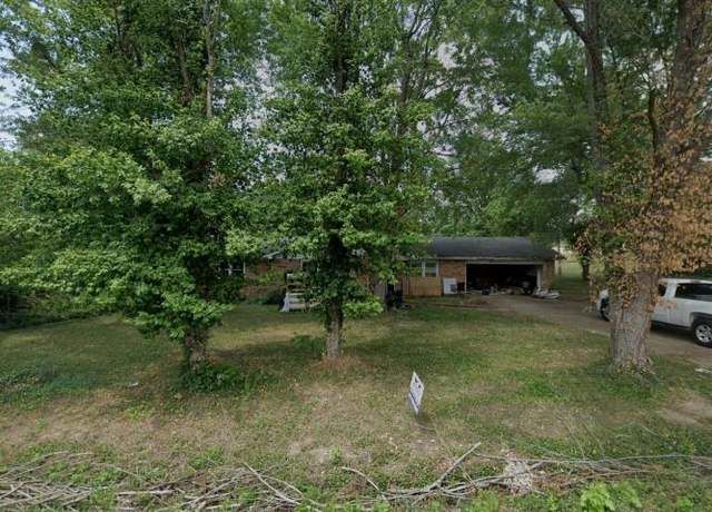 Property at 709 Sue Ave, Richland, MO 65556, 3 beds, 2.5 baths