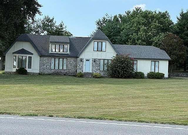 Property at 1487 State Route 81 N, Calhoun, KY 42327, 4 beds, 3 baths