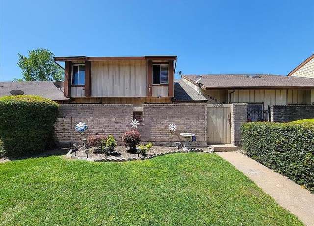 Property at 12628 Newbrook Dr, Houston, TX 77072, 3 beds, 2.5 baths