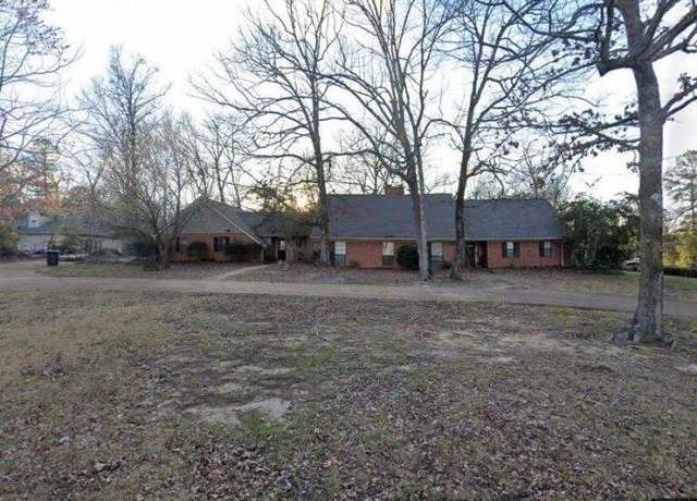Property at 103 Shenandoah Estates Cir, Brandon, MS 39047, 4 beds, 3.5 baths