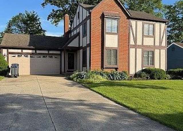 Property at 32040 N Roundhead Dr, Solon, OH 44139, 4 beds, 2.5 baths