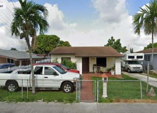 Property at 872 SE 9th Ct, Hialeah, FL 33010, 3 beds, 2 baths