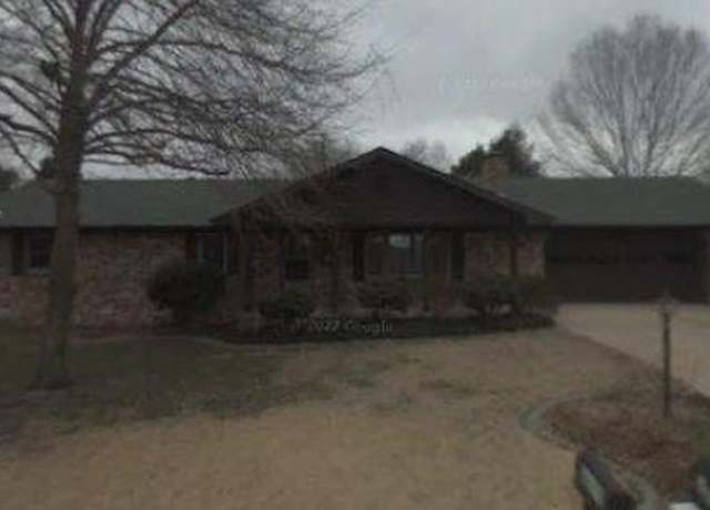 Property at 1908 Fuller, Mountain Home, AR 72653, 3 beds, 2 baths
