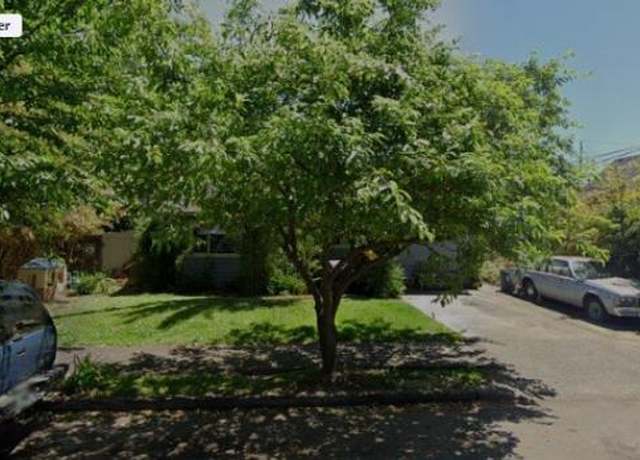 Property at 8732 N Tyndall Ave, Portland, OR 97217, 3 beds, 1 bath
