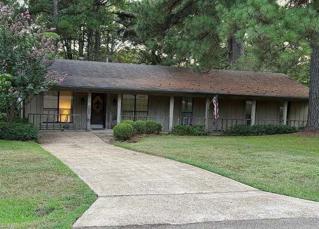 Property at 1512 Gordon Dr, Ruston, LA 71270, 3 beds, 2 baths