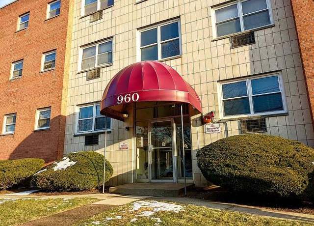 Property at 960 Main St, Hackensack, NJ 07601, 1 bed, 1 bath