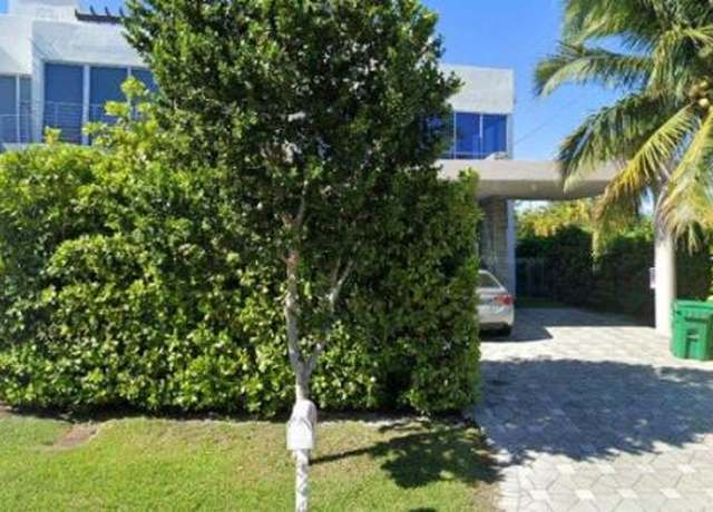 Property at 544 Fernwood Rd, Key Biscayne, FL 33149, 4 beds, 3 baths